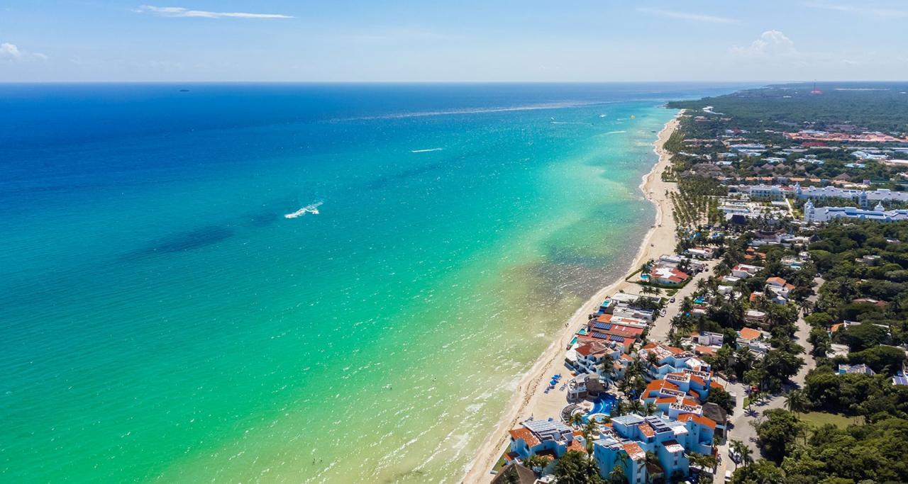 Playacar Vista Estate