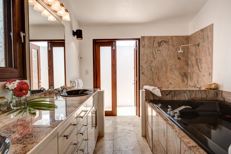 Waves Villa photo 22