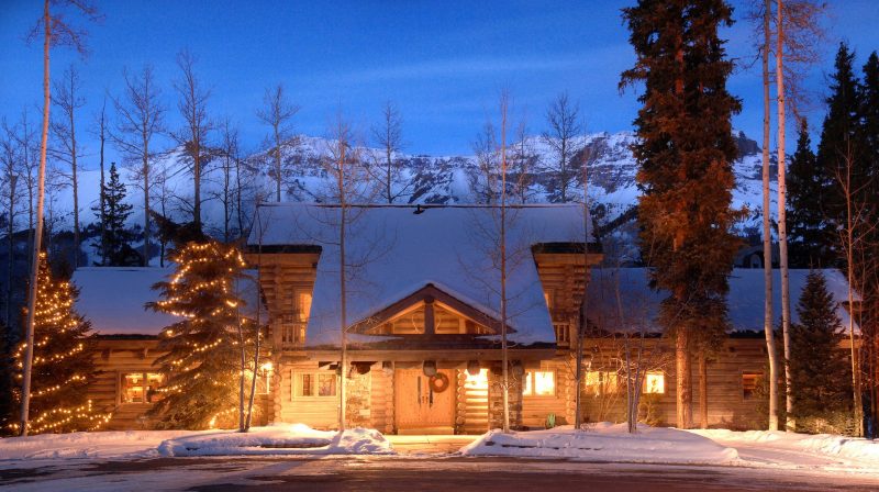 Hunters Lodge photo 1