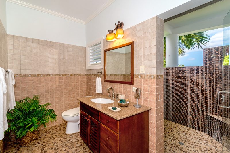 Fairway Manor photo 17