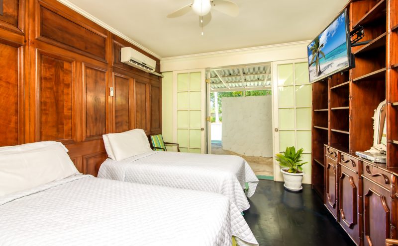 Pharos Summertime Villa photo 18