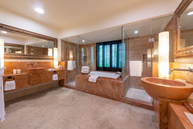 Four Seasons Presidential Villa photo 27