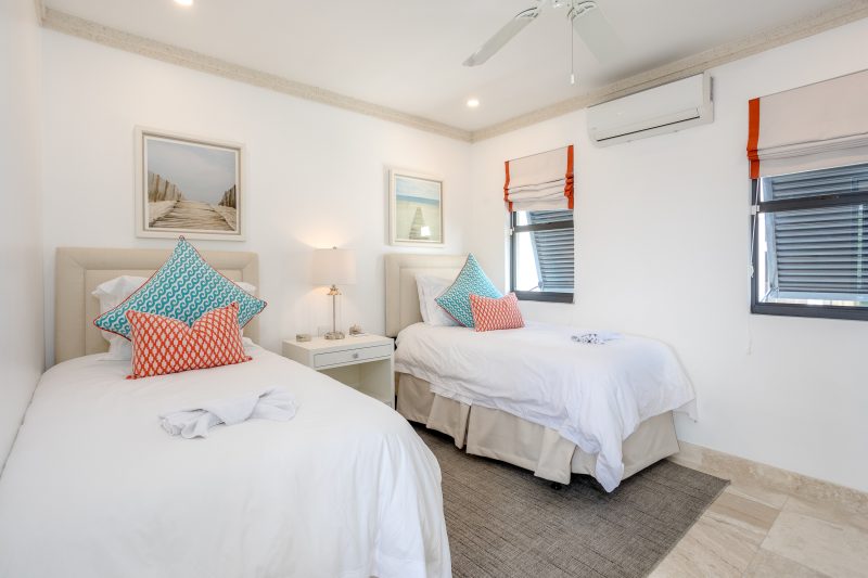 Dolphin Beach House photo 15
