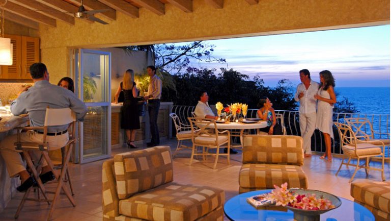 Puerto Vallarta Beach Club in Los Muertos Beach, Puerto Vallarta